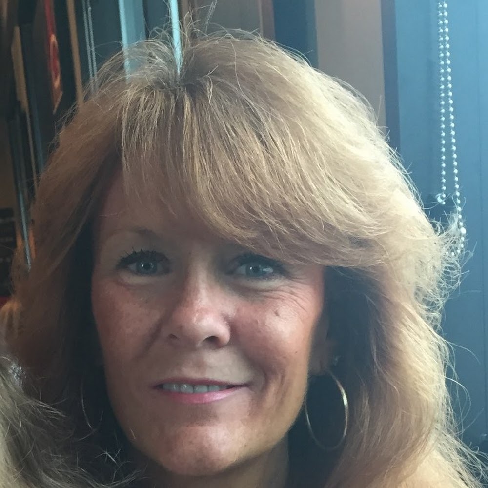 Meet your Posher, Theresa